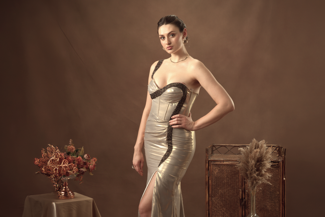 Bodycon Gown Styling Tips: Celebrate Your Curves with Luxe Elegance